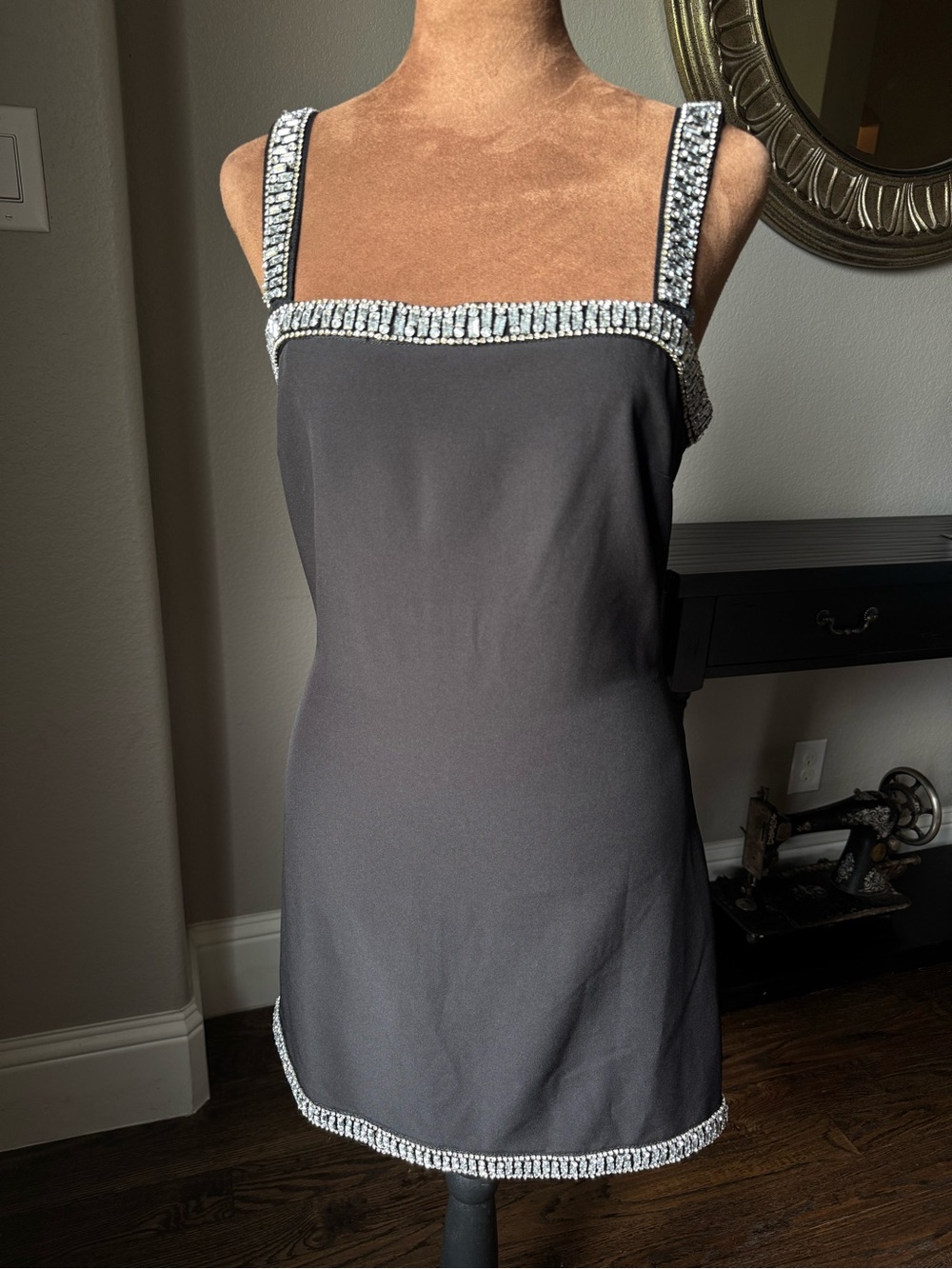 House of Harlow 1960 Black Mini Cocktail Dress Crystal Rhinestone Trim Size 2